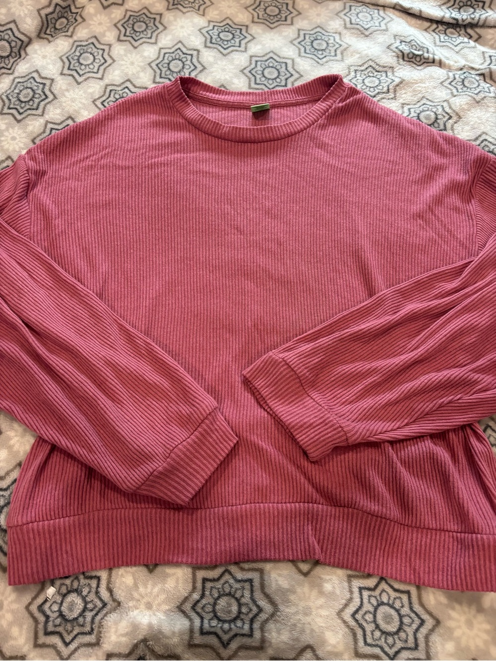 Honeydew Women’s Crewneck Ribbed Sweater in Dusty Rose